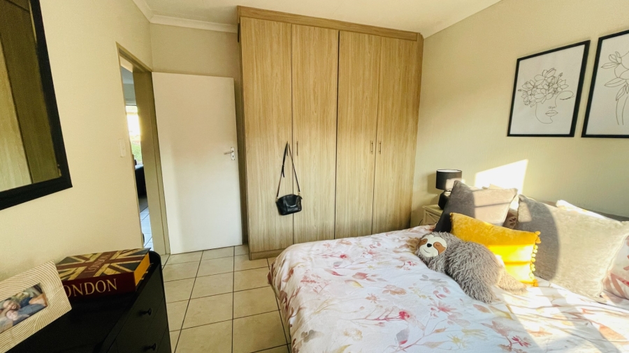 2 Bedroom Property for Sale in Potchefstroom North West